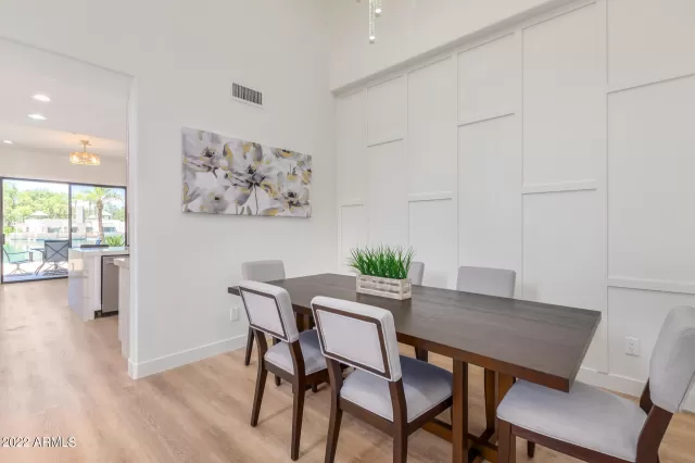 MLS: 6468602 Condo For Sale