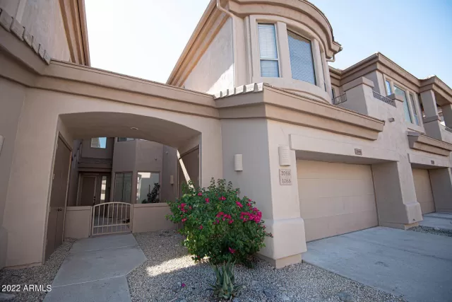 MLS: 6468759 Condo For Sale