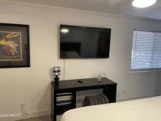 Photo #6: 6468987 Listing