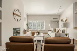 Photo #3: 6469385 Listing