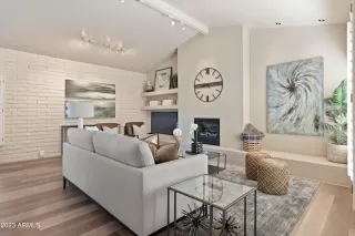 Photo #5: 6469385 Listing