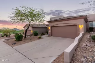 Photo #2: 6469511 Listing 