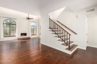 Photo #3: 6470100 Listing 