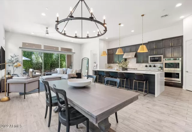 MLS: 6470193 Condo For Sale