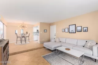 Photo #3: 6470206 Listing