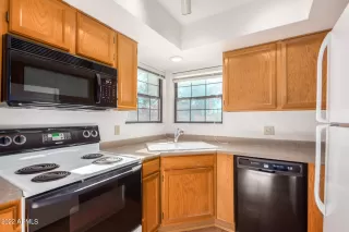 Photo #4: 6470374 Listing 