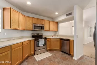 Photo #5: 6470406 Listing 