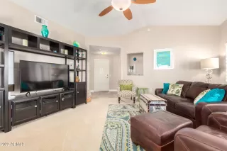 Photo #1: 6470975 Listing 