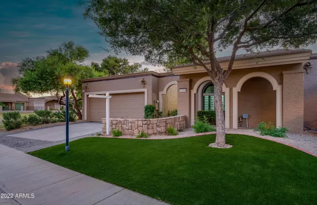 MLS: 6471143 Condo For Sale