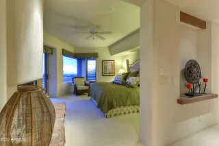 Photo #6: 6471357 Listing