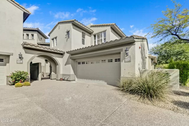 MLS: 6471691 Condo For Sale