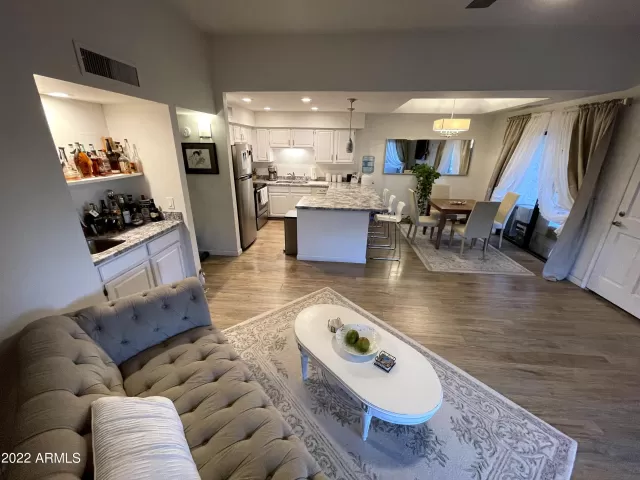 MLS: 6471727 Condo For Sale