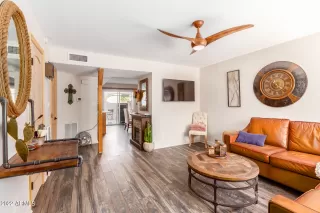 Photo #3: 6473035 Listing