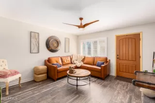 Photo #4: 6473035 Listing