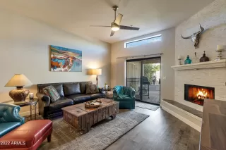 Photo #4: 6473038 Listing