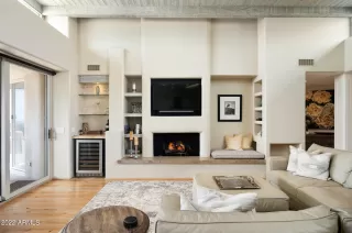 Photo #4: 6473077 Listing