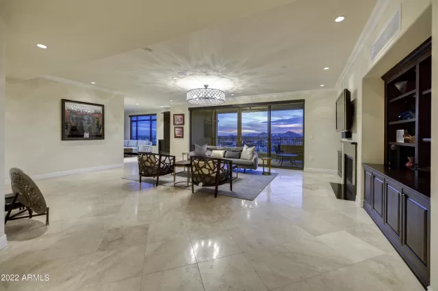 MLS: 6473571 Condo For Sale