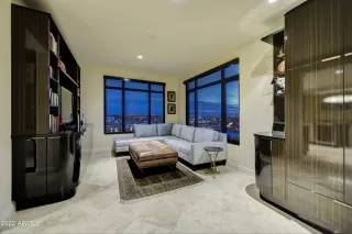 Photo #3: 6473571 Listing
