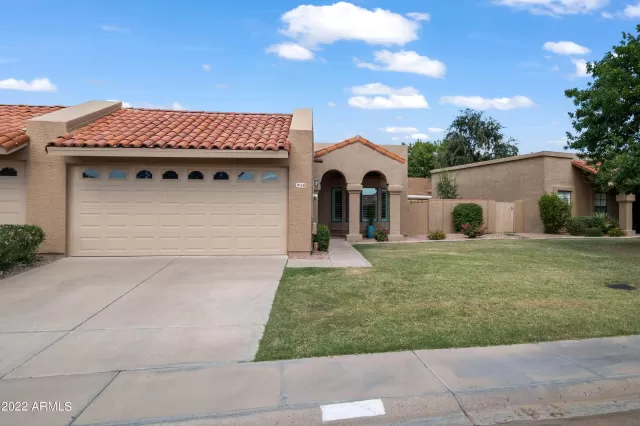 MLS: 6473611 Condo For Sale