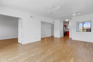 Photo #4: 6473649 Listing