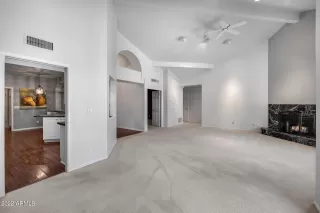 Photo #6: 6473944 Listing 