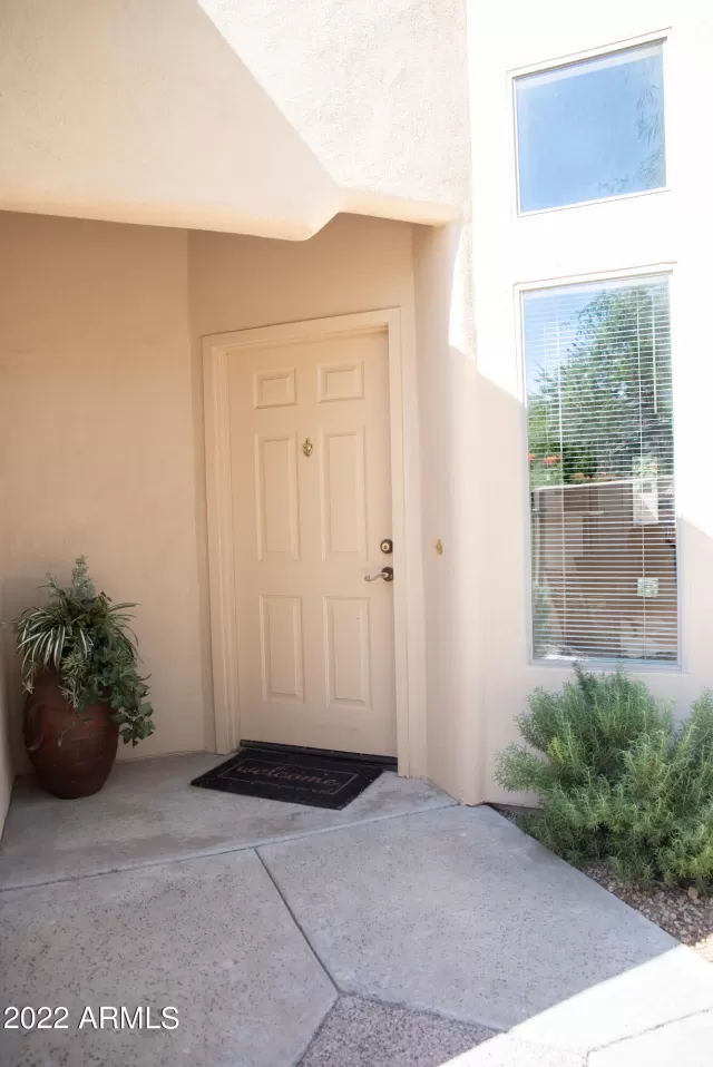 MLS: 6473975 Condo For Sale