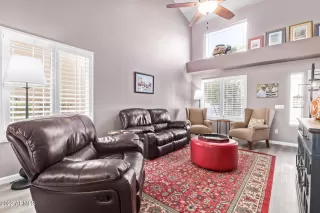 Photo #3: 6474187 Listing