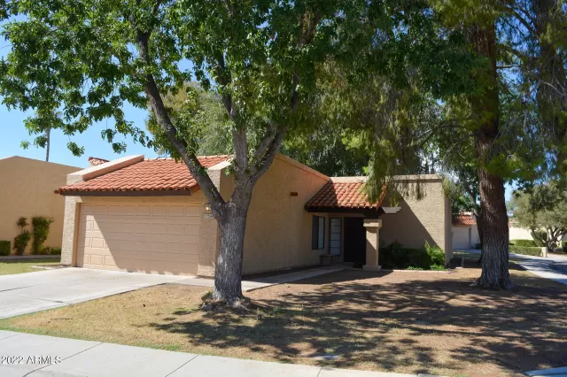 MLS: 6474298 Condo For Sale