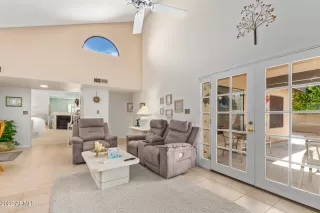 Photo #2: 6474401 Listing 