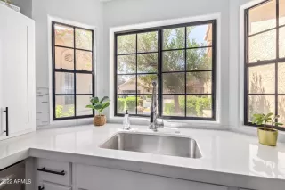 Photo #2: 6474547 Listing