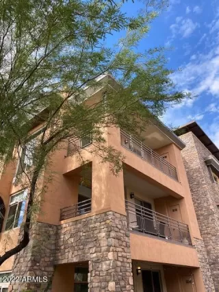 Photo #3: 6474843 Listing