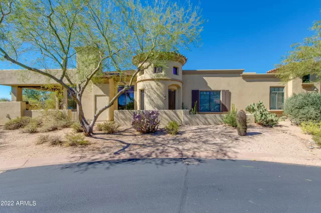 MLS: 6474946 Condo For Sale