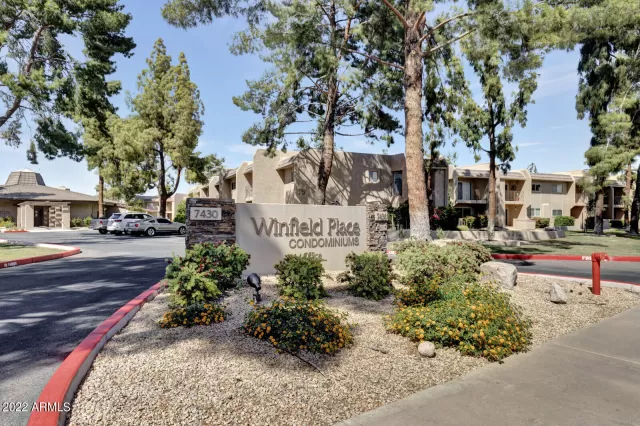 MLS: 6475025 Condo For Sale