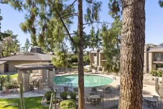 Photo #3: 6475025 Listing 