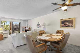 Photo #6: 6475025 Listing 