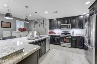 Photo #3: 6475481 Listing