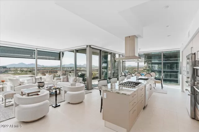 MLS: 6475569 Condo For Sale