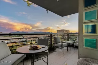 Photo #6: 6475569 Listing