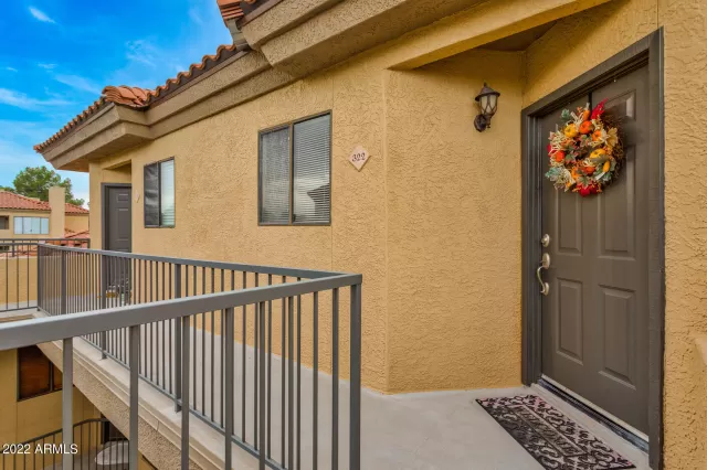 MLS: 6476087 Condo For Sale