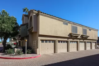 Photo #4: 6476215 Listing