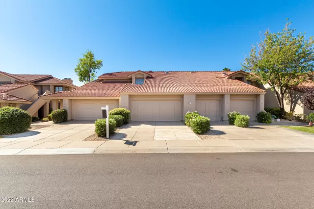 MLS: 6476562 Condo For Sale
