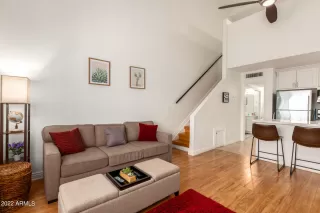 Photo #1: 6476594 Listing