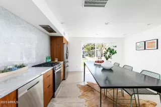 Photo #3: 6476643 Listing