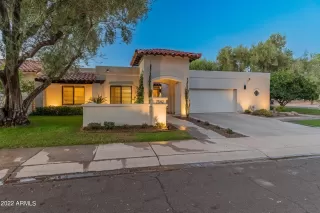 Photo #2: 6476703 Listing