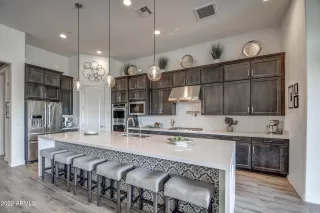 Photo #3: 6477024 Listing