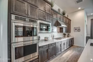 Photo #5: 6477024 Listing