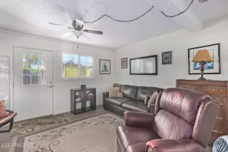 Photo #2: 6477037 Listing