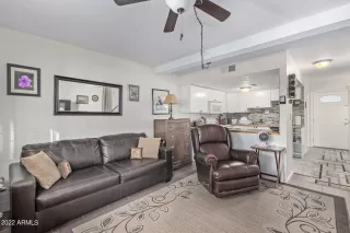 Photo #3: 6477037 Listing