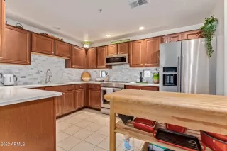 Photo #2: 6477528 Listing 