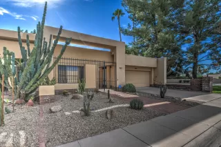 Photo #1: 6477715 Listing 